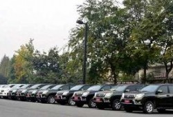 成都租车爆料新闻事件最新,惊现“黑车”乱象，乘客权益如何保障？